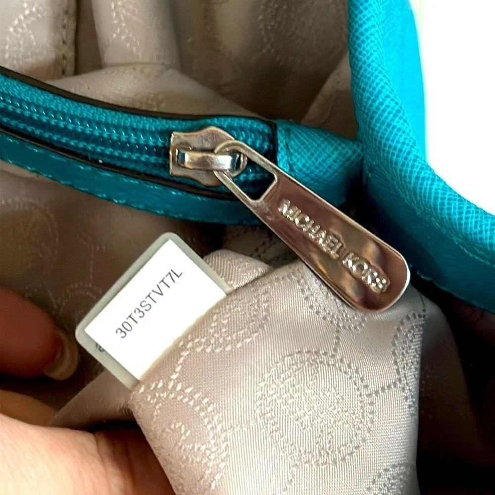 Michael Kors Saffiano Leather Jet Set Large Tote Turquoise Blue Shoulder Bag